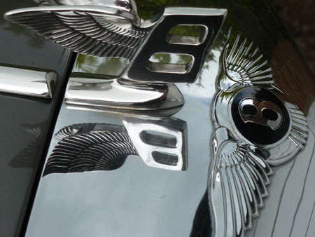 wedding cars surrey T1 Silver Shadow Bentley badge